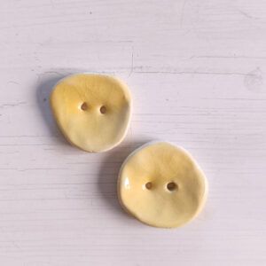 2 botones 3cm Amarillo